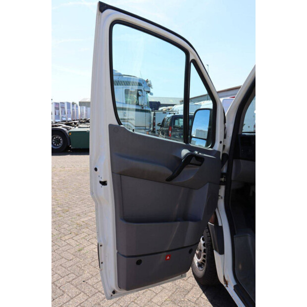 2010 Volkswagen CRAFTER-49154270