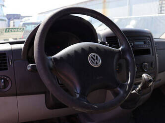 2010-volkswagen-crafter-1489437-49154274