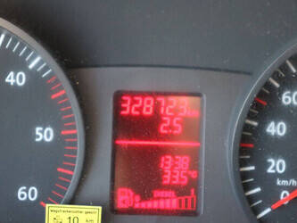 2010-volkswagen-crafter-1489437-49154279