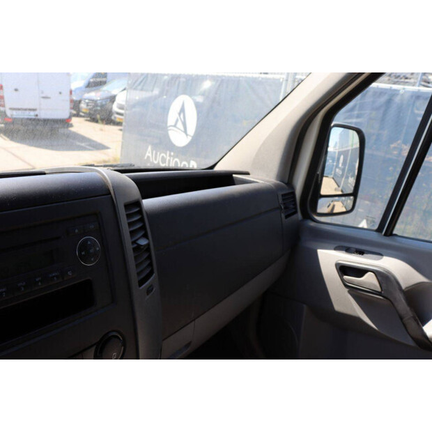 2010 Volkswagen CRAFTER-49154286