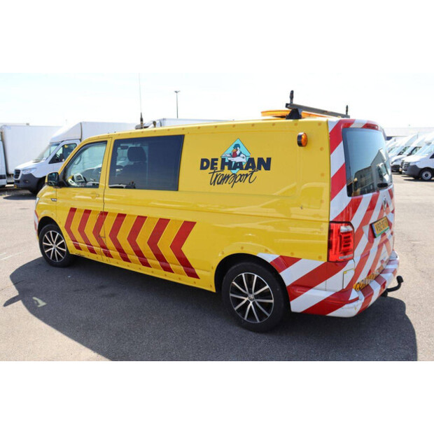 2019 Volkswagen Transporter-49154344