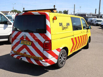 2019-volkswagen-transporter-1489439-49154347