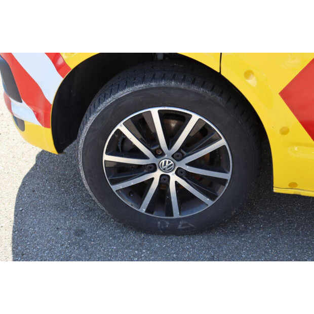 2019 Volkswagen Transporter-49154358