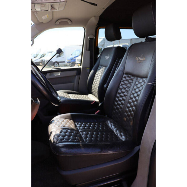 2019 Volkswagen Transporter-49154373