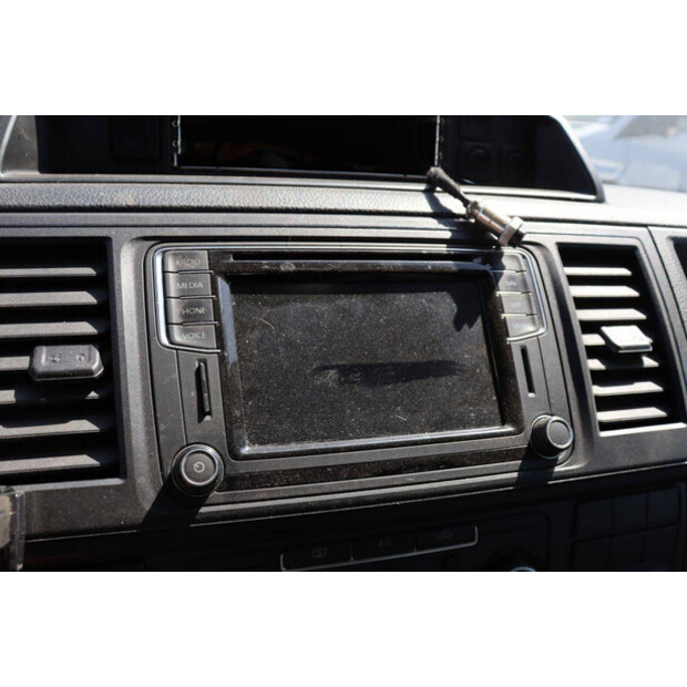 2019 Volkswagen Transporter-49154383