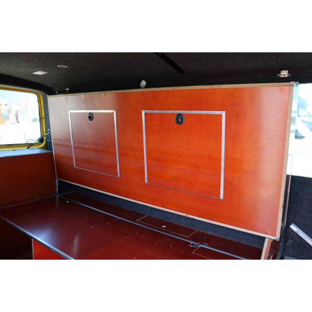 2019 Volkswagen Transporter-49154394