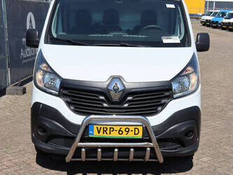 2019-renault-trafic-1489440-49154404