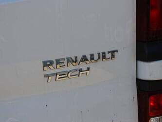 2019-renault-trafic-1489440-49154412