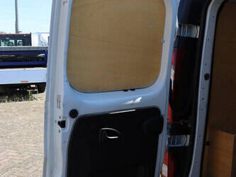 2019-renault-trafic-1489440-49154416