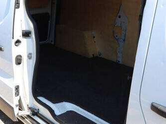 2019-renault-trafic-1489440-49154419