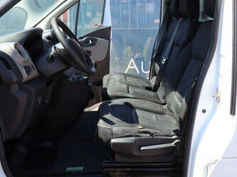 2019-renault-trafic-1489440-49154423