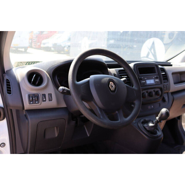 2019 رينو Trafic-49154430
