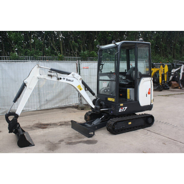 2019 BOBCAT E17-49154764