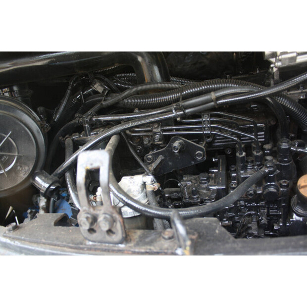 2014 يانمار VIO80-1A-49154788