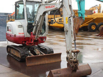 2017-takeuchi-tb230-1489459-49154796