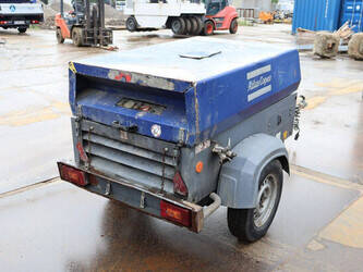 2009-atlas-copco-xas47-49155082