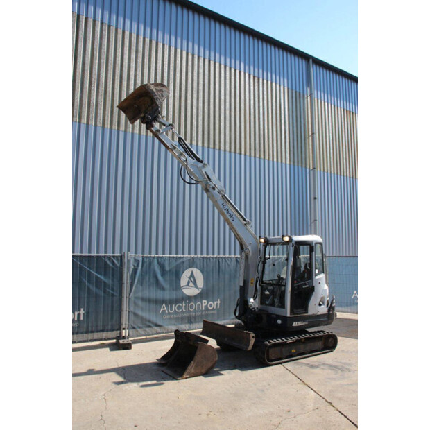 2010 كوبوتا KX101-3α2-49155287