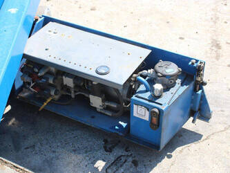 2012-skyjack-sjiii-3219-1489477-49155357