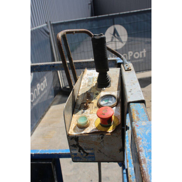 2012 SkyJack SJIII-3219-49155383
