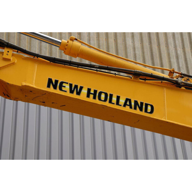 2008 نيو هولاند Kobelco E135BSR-2-49155410