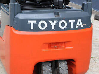 2018-toyota-8fbe16t-1489482-49155519