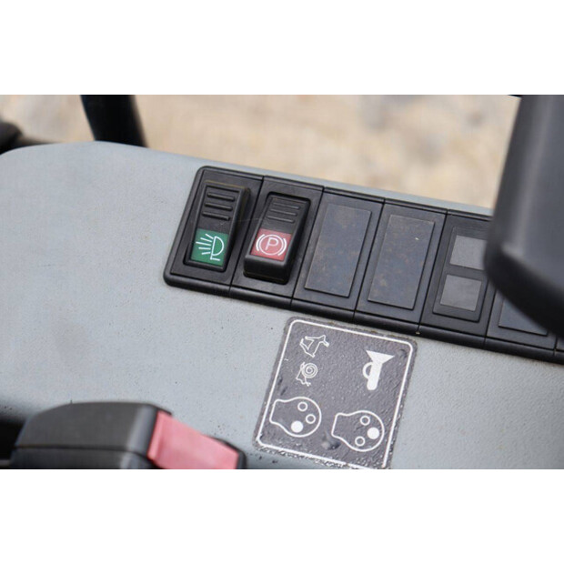 نيوسون DT23-49155570