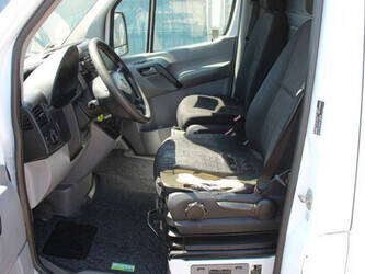 2015-mercedes-benz-sprinter-313cdi-1489484-49155609