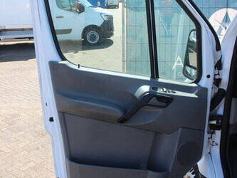 2015-mercedes-benz-sprinter-313cdi-1489484-49155610