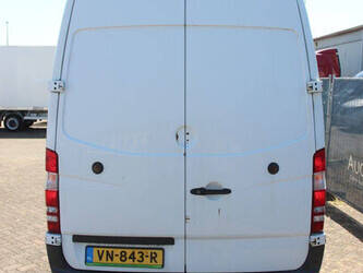 2015-mercedes-benz-sprinter-1489485-49155626