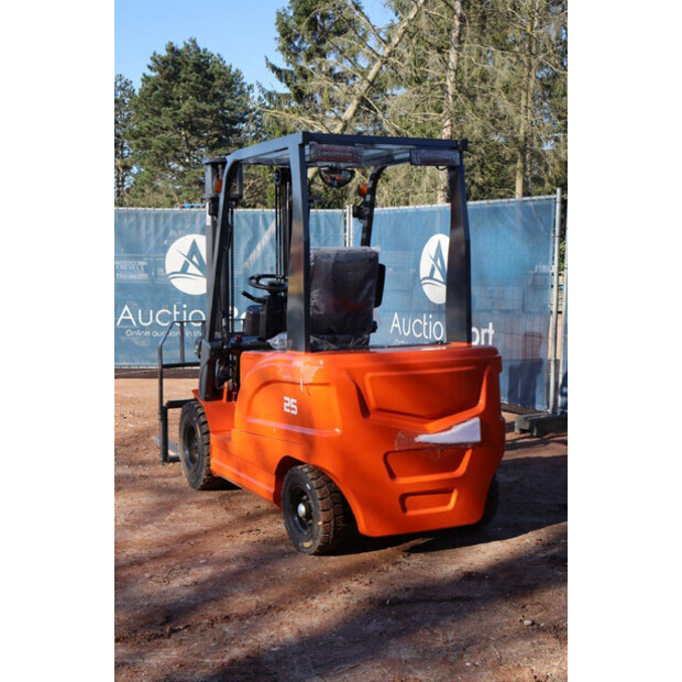2025 Machpro MP-E2.5-49155661