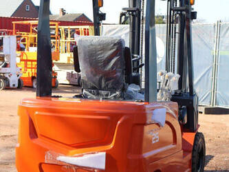 2025-machpro-mp-e2-5-1489486-49155663