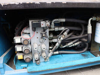 1997-jlg-2046-e-1489498-49156021