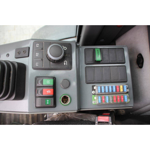 2022 نيوسون WL60-49156061