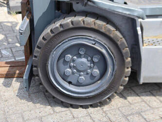 nissan-30-1489501-49156117