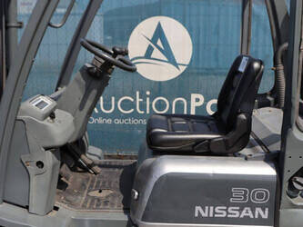 nissan-30-1489501-49156126