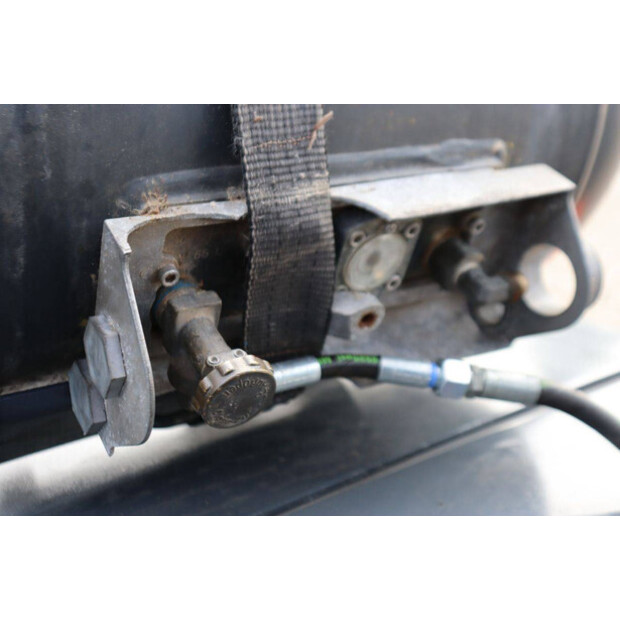 2017 Toyota 02-2FG25-49156205