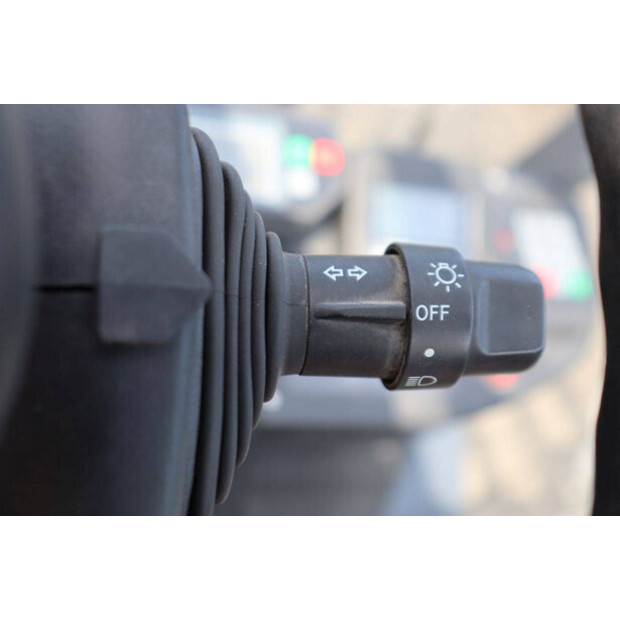 2017 Toyota 02-2FG25-49156219