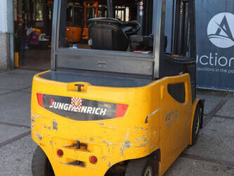 2014-jungheinrich-efg-425s-1489511-49156426