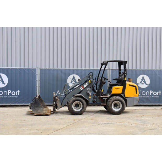 2011 GiANT V452T-49156631