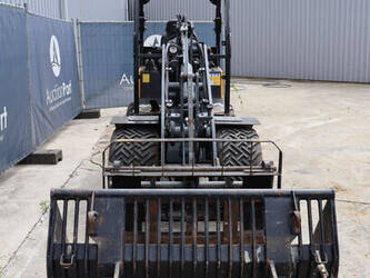 2011-giant-v452t-1489521-49156637