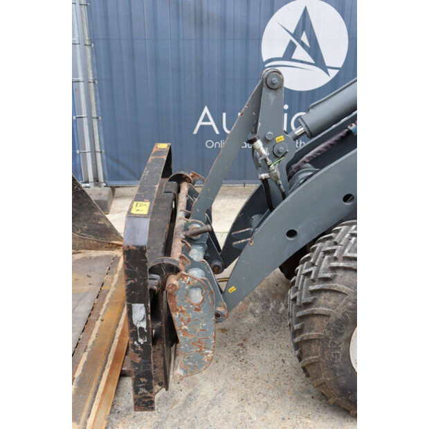 2011 GiANT V452T-49156641