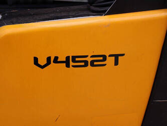 2011-giant-v452t-1489521-49156646