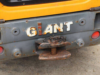 2011-giant-v452t-1489521-49156648