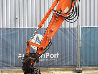 2010-hitachi-zx85us-3-1489528-49156836