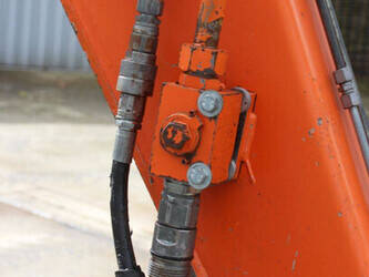 2010-hitachi-zx85us-3-1489528-49156843