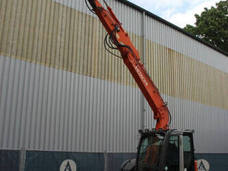 2010-hitachi-zx85us-3-1489528-49156865