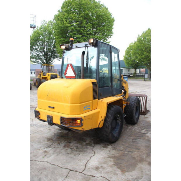 2001 Ahlmann AZ85-49156905