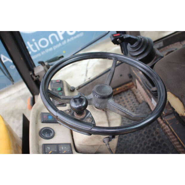 2001 Ahlmann AZ85-49156921