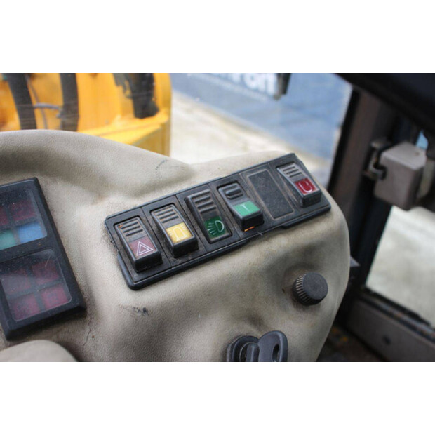 2001 Ahlmann AZ85-49156924