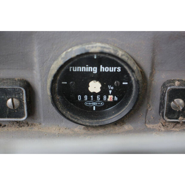 JCB 415-49156990